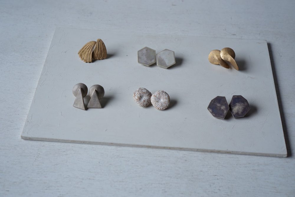 平野日奈子の作品(1/2)